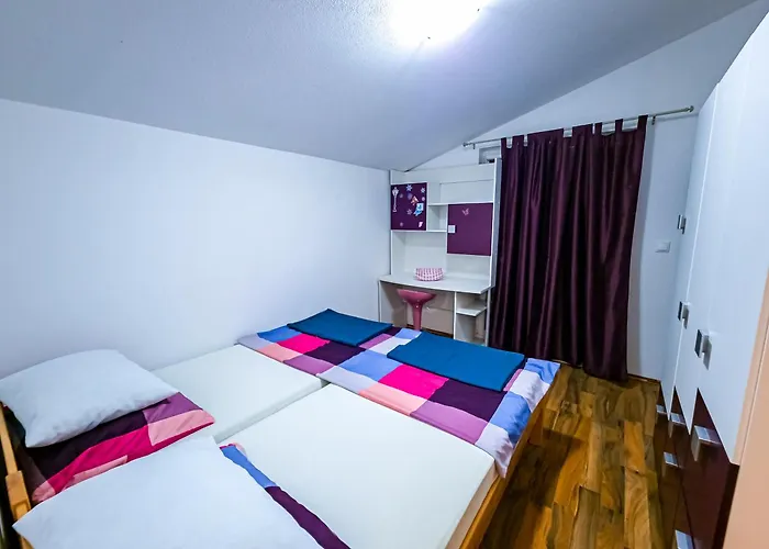 Apartments Mani