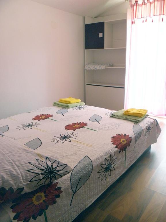 Mani Apartment *